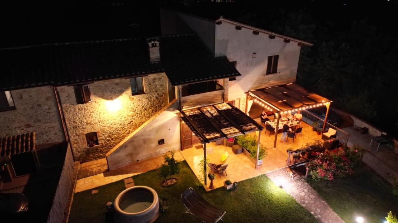 Casale Mille E Una Notte Perugia Eksteriør billede