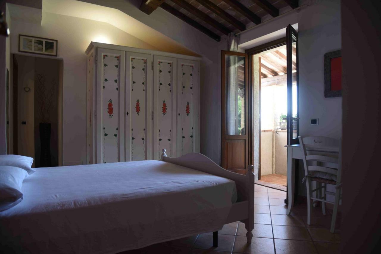 Casale Mille E Una Notte Perugia Eksteriør billede