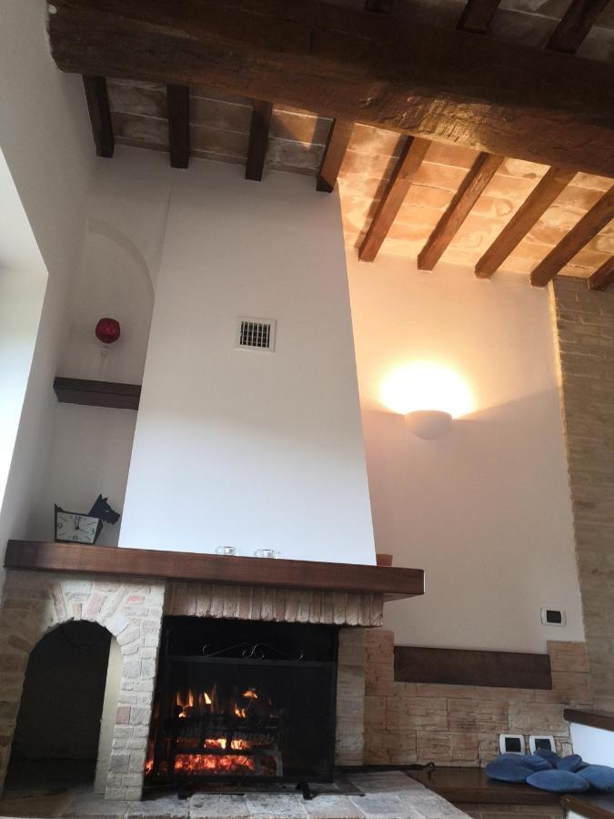Casale Mille E Una Notte Perugia Eksteriør billede
